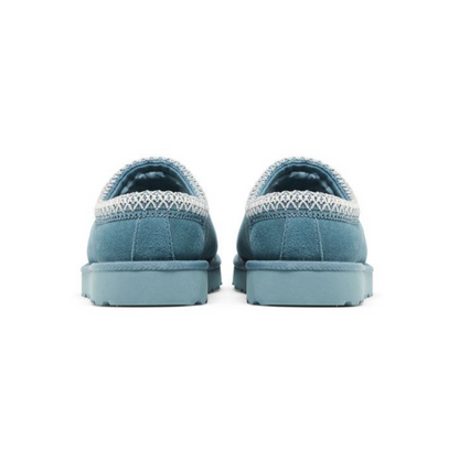 UGG Tasman Slipper “Deep Ice”